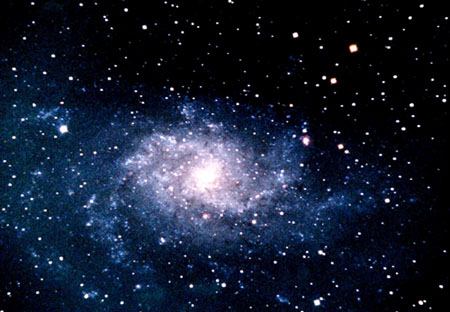 m33la.jpg (171021 byte)